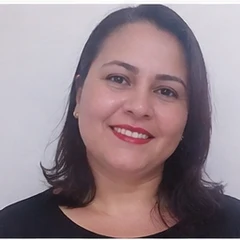 Célia R.